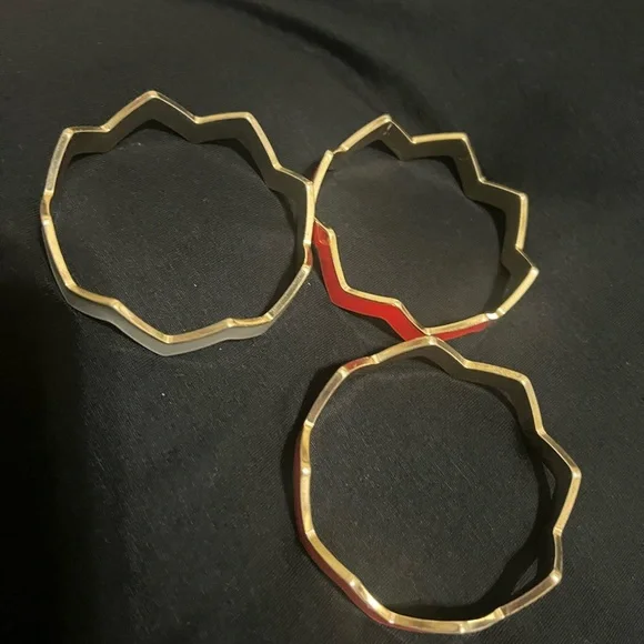 Vintage set Of 3 enamel bracelet set red gray - Picture 5 of 6